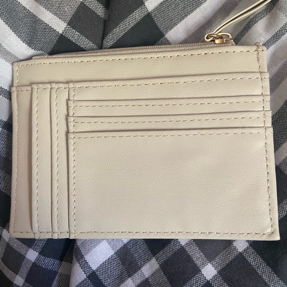 ‘J’ purse - Picture 2 of 3